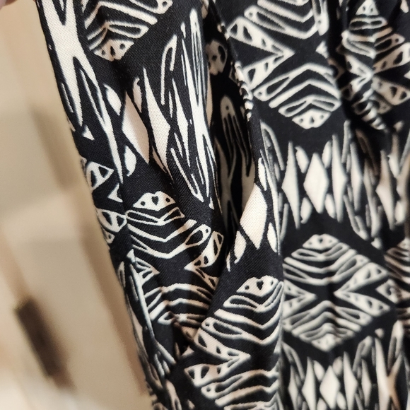 NWT Decree Romper - Picture 3 of 10